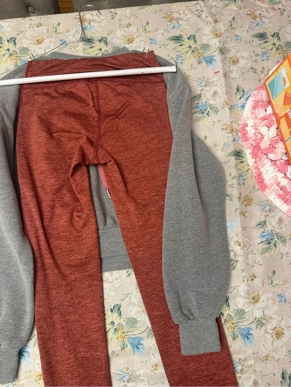 wild fable Gray Cropped Crewneck Sweatshirt - Picture 2 of 4